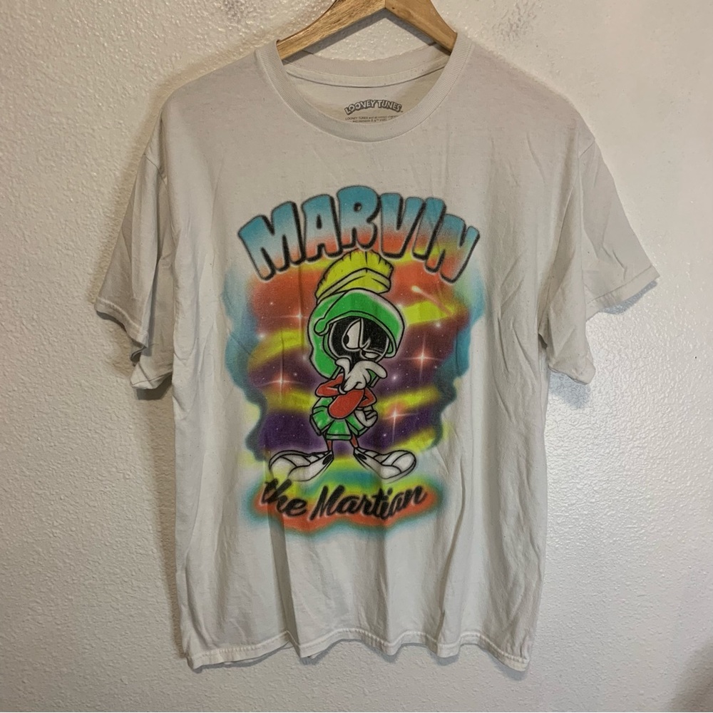 Looney Tunes Marvin the Martian Short sleeve Graphic tee t-shirt Men’s size M/L